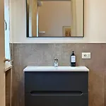 3 - 3 Bath - Bright Modern * Verona