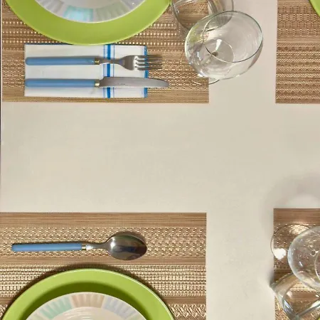 3 - 3 Bath - Bright Modern Apartamento