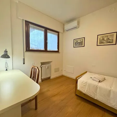 Appartement 3 - 3 Bath - Bright Modern *