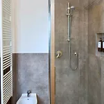 Appartamento 3 - 3 Bath - Bright Modern Verona