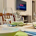 Appartamento 3 - 3 Bath - Bright Modern